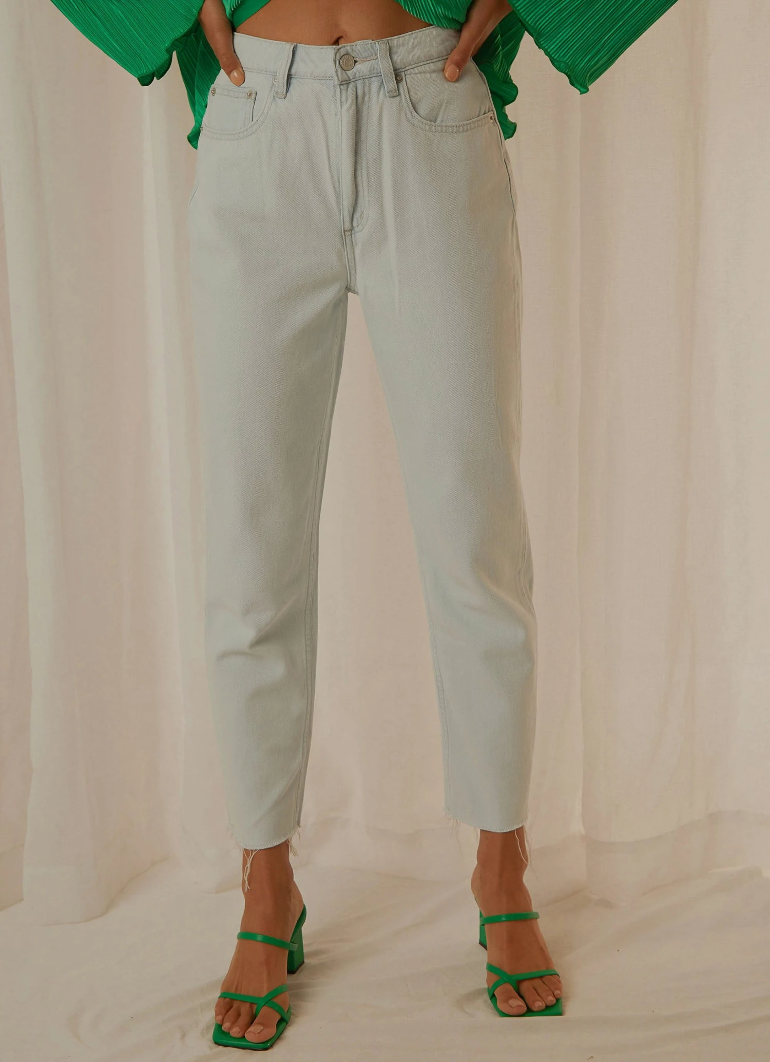 Lee High Moms Jean - Sweetest Soul 4 Lee High Moms Jean - Sweetest Soul