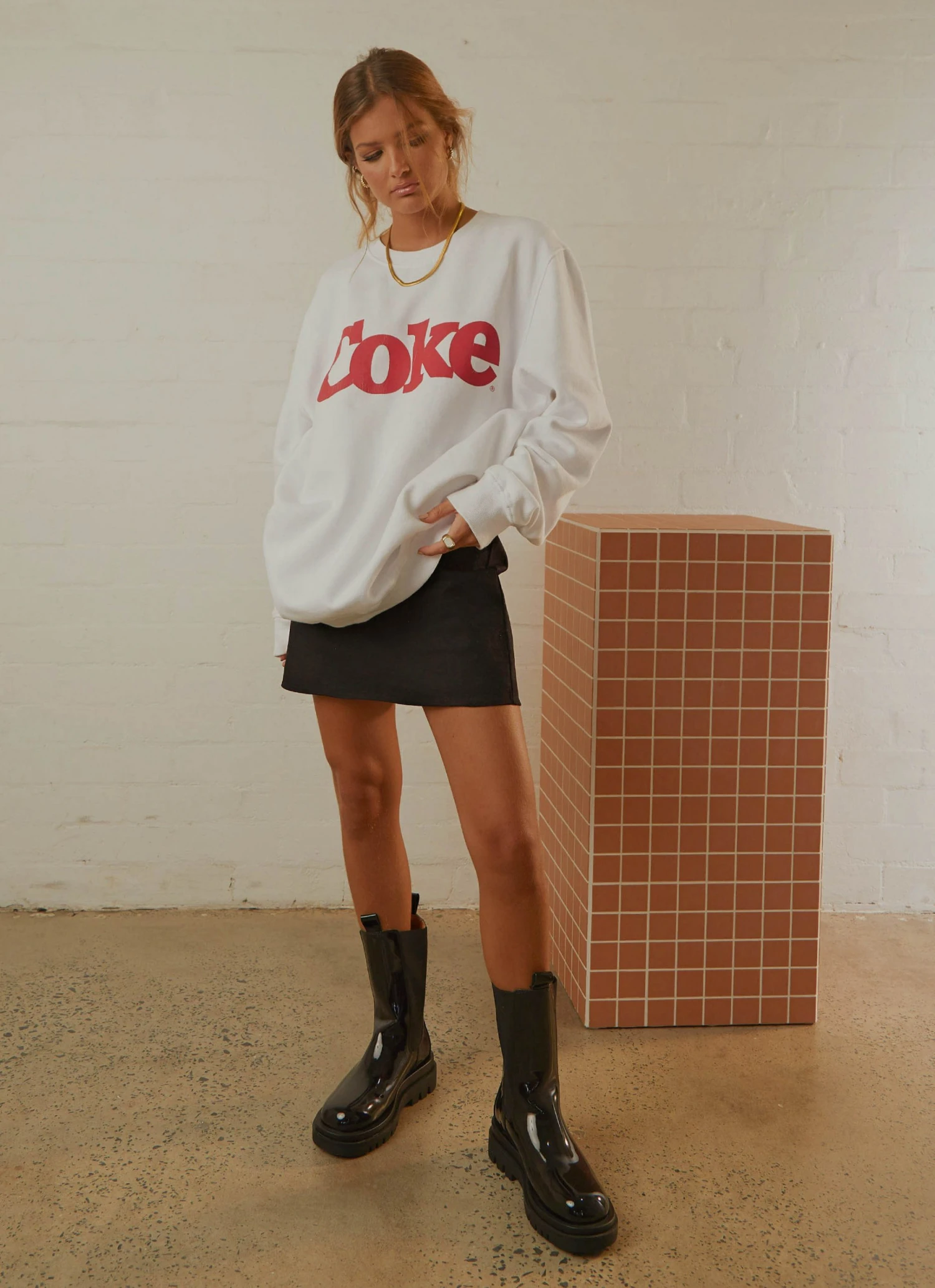 Rolla's Coca Cola World Sweat - Vintage White 3 Rolla's Coca Cola World Sweat - Vintage White