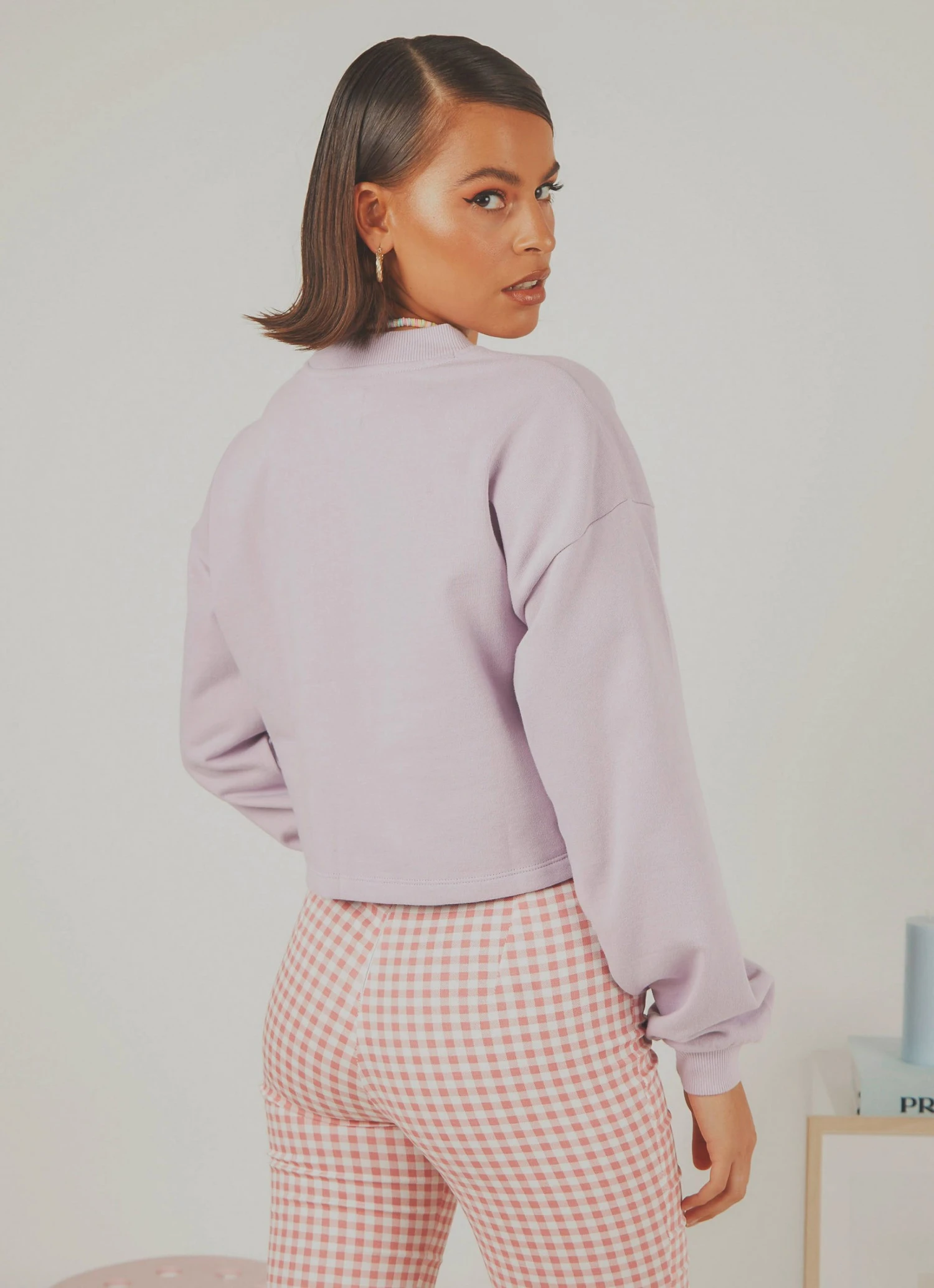 Wrangler New & Most Loved Darling Crop Sweat - Misty Lilac 5 Wrangler New & Most Loved Darling Crop Sweat - Misty Lilac