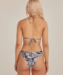 Riley Hubatka X Peppermayo Holiday Mode Bikini Top - Riley Collage New & Most Loved 11 Riley Hubatka X Peppermayo Holiday Mode Bikini Top - Riley Collage New & Most Loved