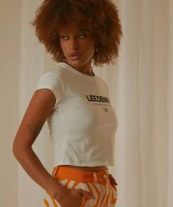 Lee New & Most Loved 90s Baby Tee - Optic White 8 Lee New & Most Loved 90s Baby Tee - Optic White