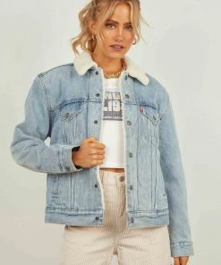 Levi's Ex BF Sherpa Trucker Jacket - Strangerways New & Most Loved