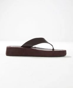 Cult Avenue New & Most Loved Style Muse Sandals - Choc Brown
