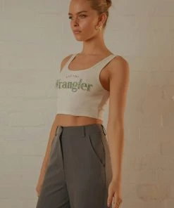 Wrangler The Reaction Tank - Ecru 9 Wrangler The Reaction Tank - Ecru