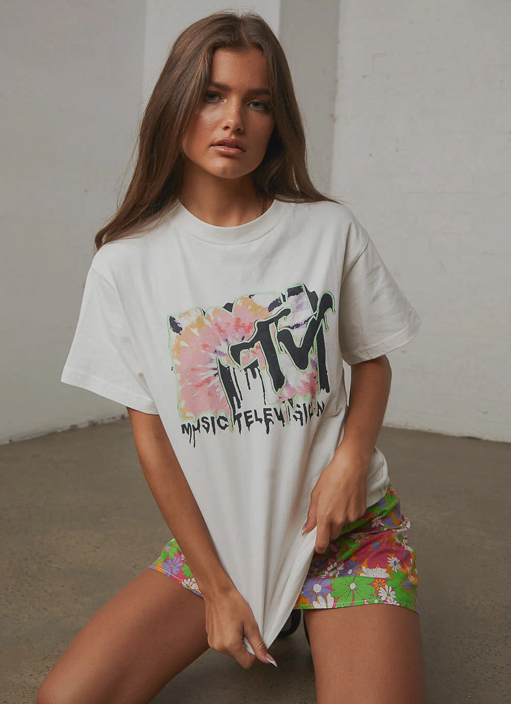 Rolla's Tomboy MTV Tie Dye Tee - White 1 Rolla's Tomboy MTV Tie Dye Tee - White