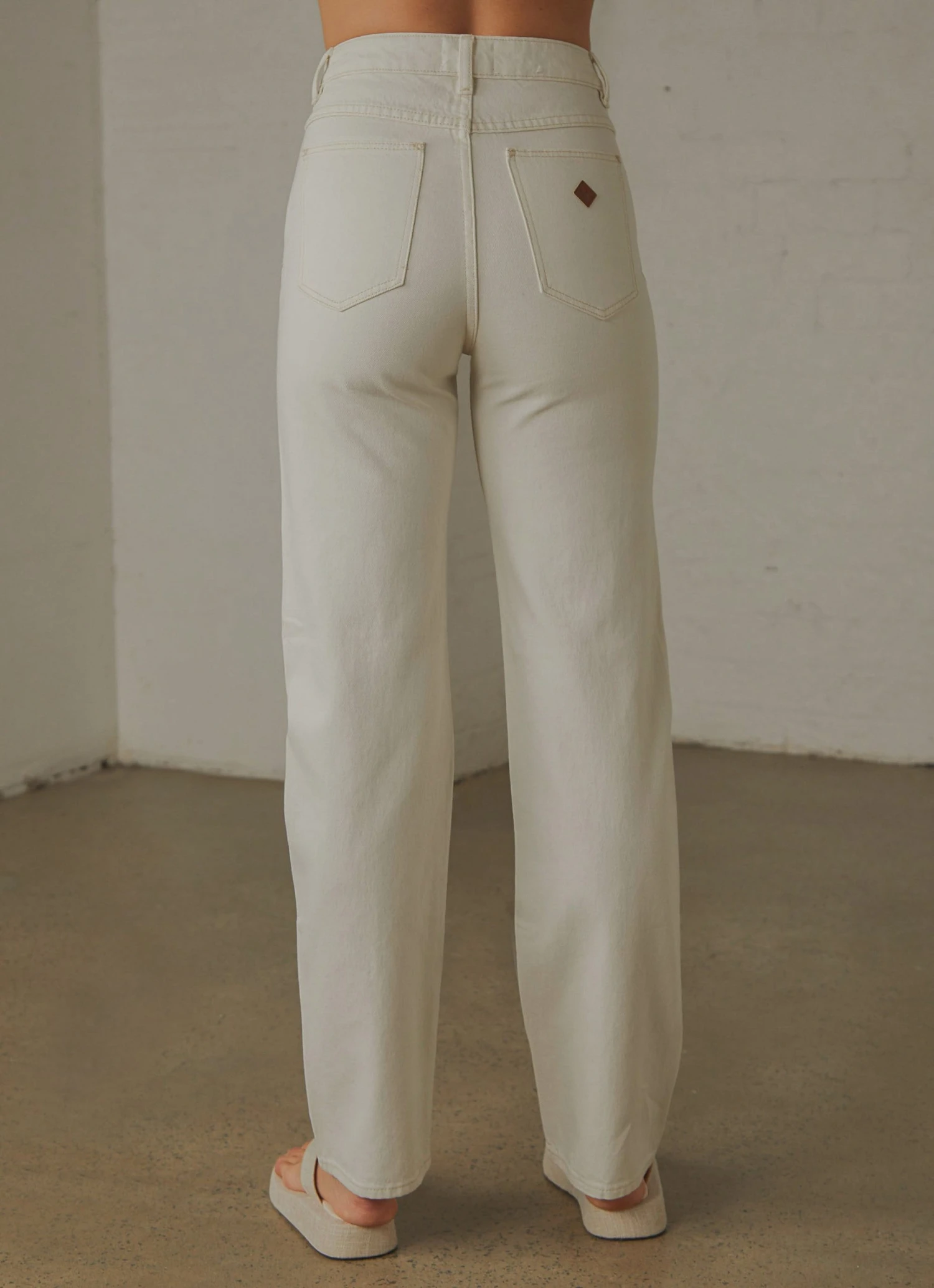 Abrand New & Most Loved A 94' High Straight Jean - Stone White 5 Abrand New & Most Loved A 94' High Straight Jean - Stone White