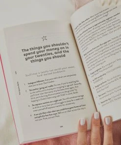 United Books The Space Between - Zara Mcdonald And Michelle Andrews