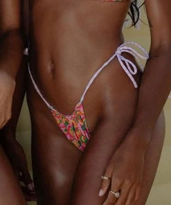 VDM The Label Reversible Marley Bottom - Mod Floral / Candy Stripe 9 VDM The Label Reversible Marley Bottom - Mod Floral / Candy Stripe