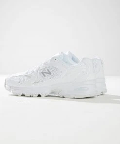 New Balance 530 Sneaker - White