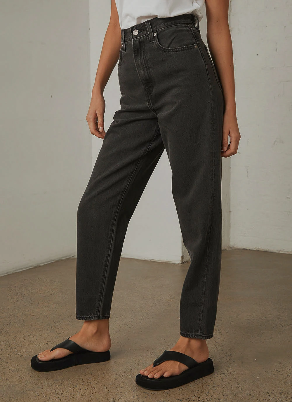 Levi's High Loose Taper Jeans - Lose Control 3 Levi's High Loose Taper Jeans - Lose Control