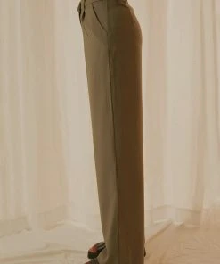 4th & Reckless New & Most Loved Archer Trouser - Muted Khaki 8 4th & Reckless New & Most Loved Archer Trouser - Muted Khaki