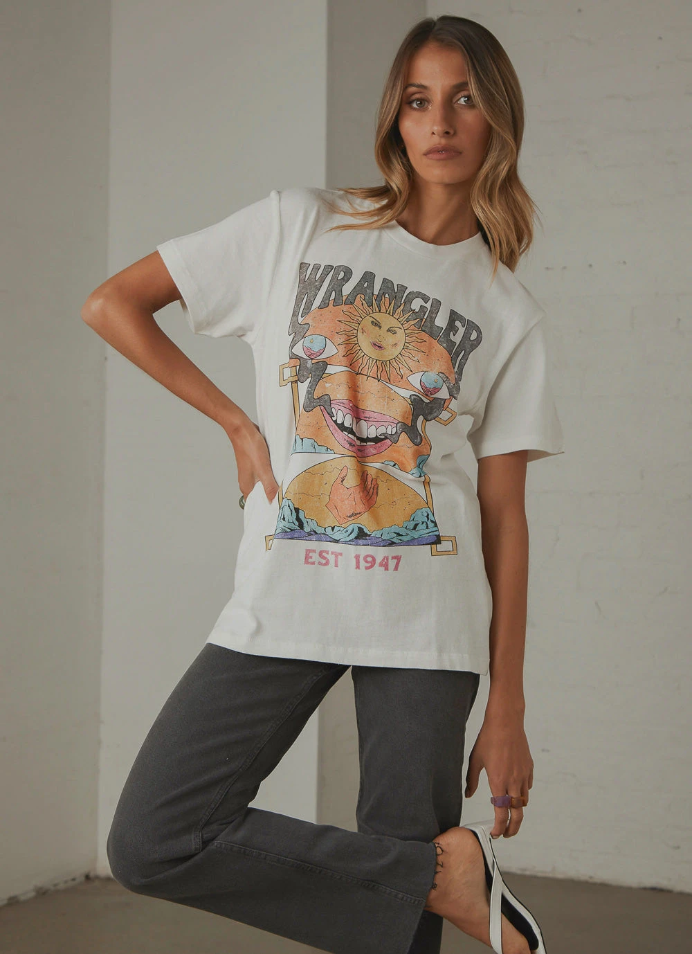 Wrangler Loose Lips SS Tee - White 2 Wrangler Loose Lips SS Tee - White