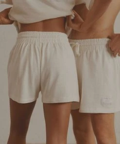 Vacancy Supply The Essential Shorts - Coconut Milk