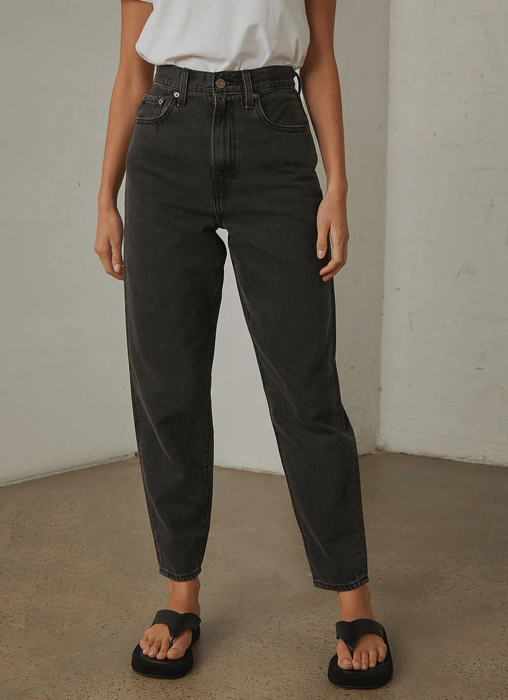 Levi's High Loose Taper Jeans - Lose Control 2 Levi's High Loose Taper Jeans - Lose Control