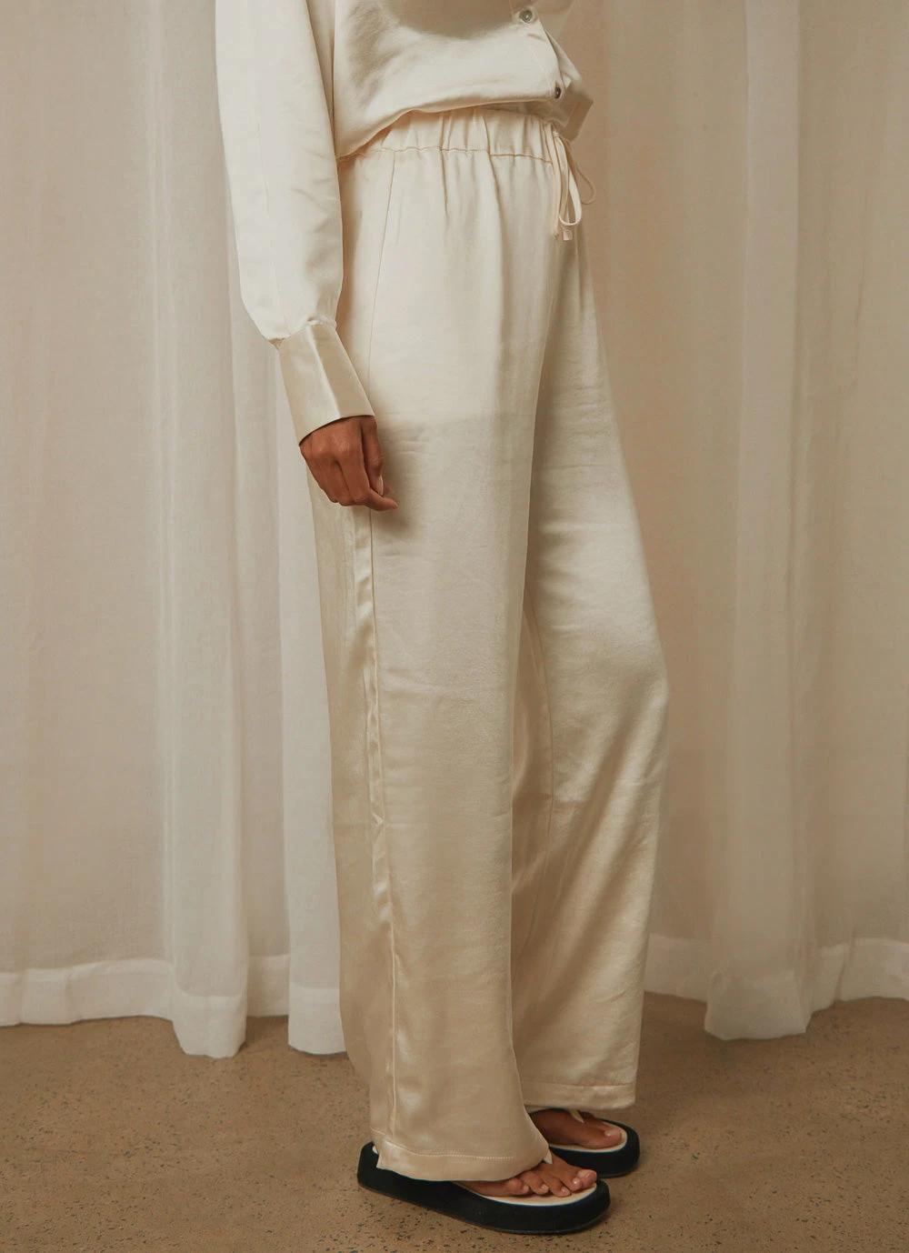 4th & Reckless New & Most Loved Leo Trouser - Cream Satin 4 4th & Reckless New & Most Loved Leo Trouser - Cream Satin