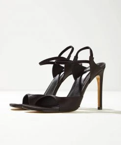 Jaggar Memento Sandal - Black