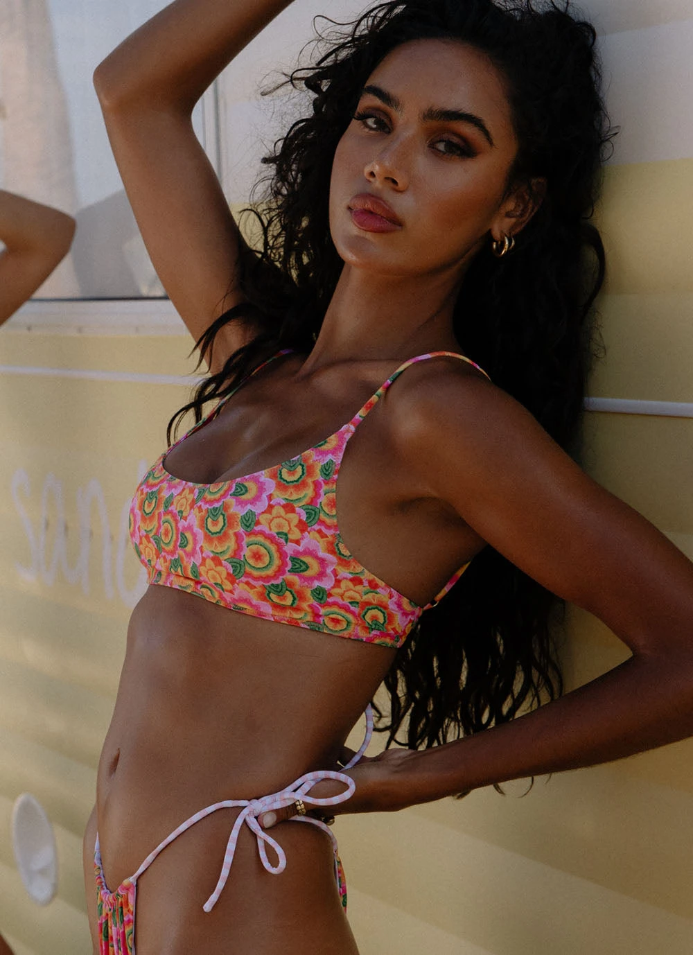 VDM The Label Sienna Top - Mod Floral 1 VDM The Label Sienna Top - Mod Floral