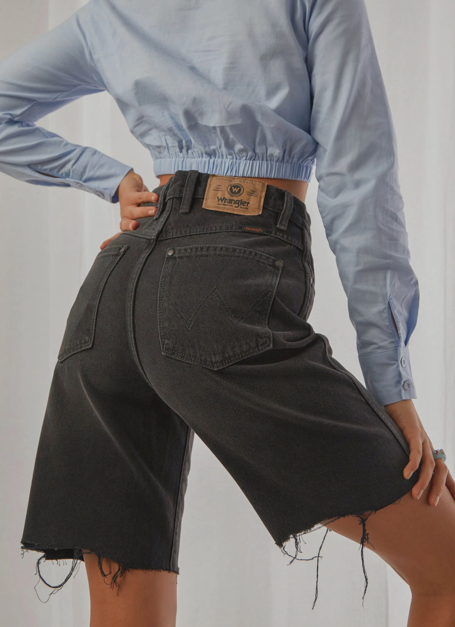 Wrangler Frances Short - Moonshadow 1 Wrangler Frances Short - Moonshadow