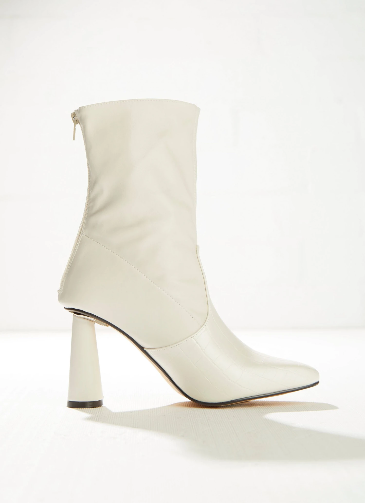 4th & Reckless Liberty Ankle Boot - Off White New & Most Loved 3 4th & Reckless Liberty Ankle Boot - Off White New & Most Loved