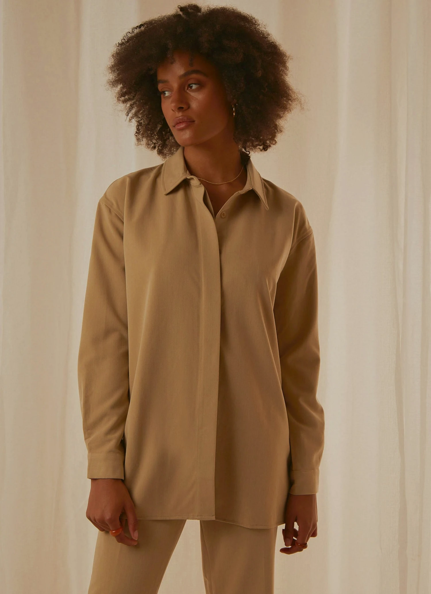 4th & Reckless Nessa Shirt - Beige New & Most Loved 3 4th & Reckless Nessa Shirt - Beige New & Most Loved