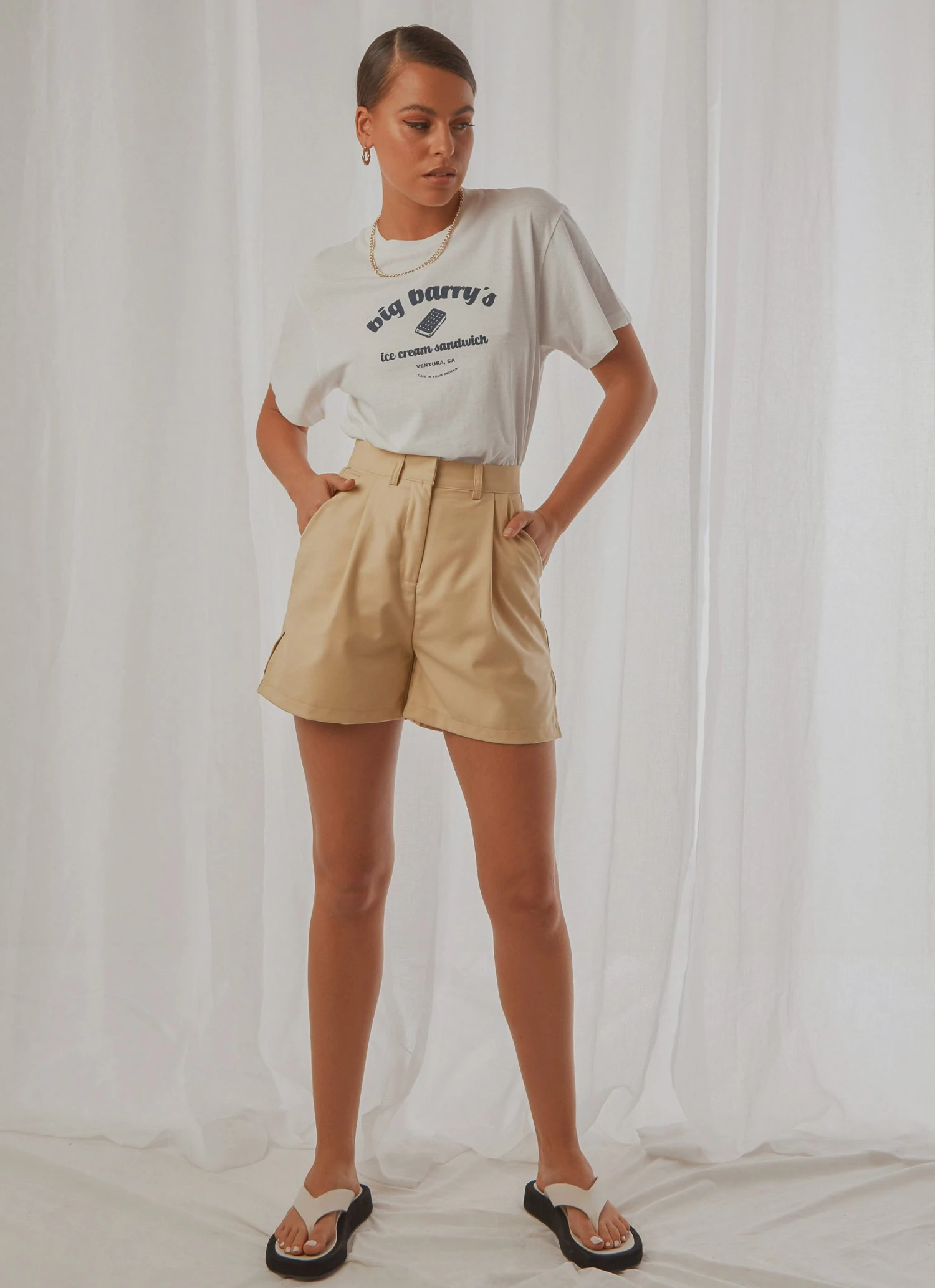 4th & Reckless New & Most Loved Rae Short - Muted Yellow 3 4th & Reckless New & Most Loved Rae Short - Muted Yellow