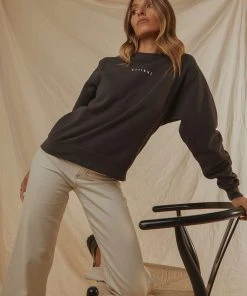 Minimal Thrills Crew - Heritage Black