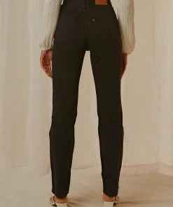 Levi's New & Most Loved 70s High Straight Jeans - Trainwreck