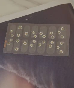 Peppermayo New & Most Loved Daisy Baby Nail Art Set - White Daisy