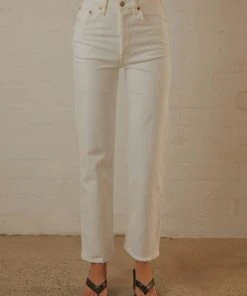 Levi's Ribcage Straight Ankle Jeans - Cloud Over New & Most Loved 8 Levi's Ribcage Straight Ankle Jeans - Cloud Over New & Most Loved