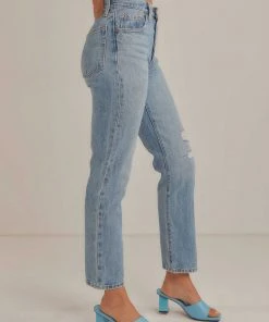 Levi's New & Most Loved 501 Crop Jeans - Luxor Reconstruction