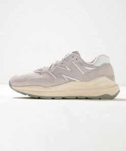 New Balance New & Most Loved 5740 Sneaker - Purple Taro