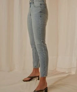 Abrand A 94' High Slim Jean - Billie