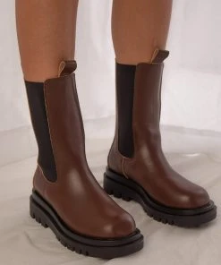 Cult Avenue New & Most Loved Annalise Boot - Choc Brown