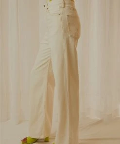 Levi's High Loose Jeans - Lose Yourself New & Most Loved