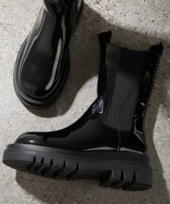 Cult Avenue Annalise Boot - Gloss Black