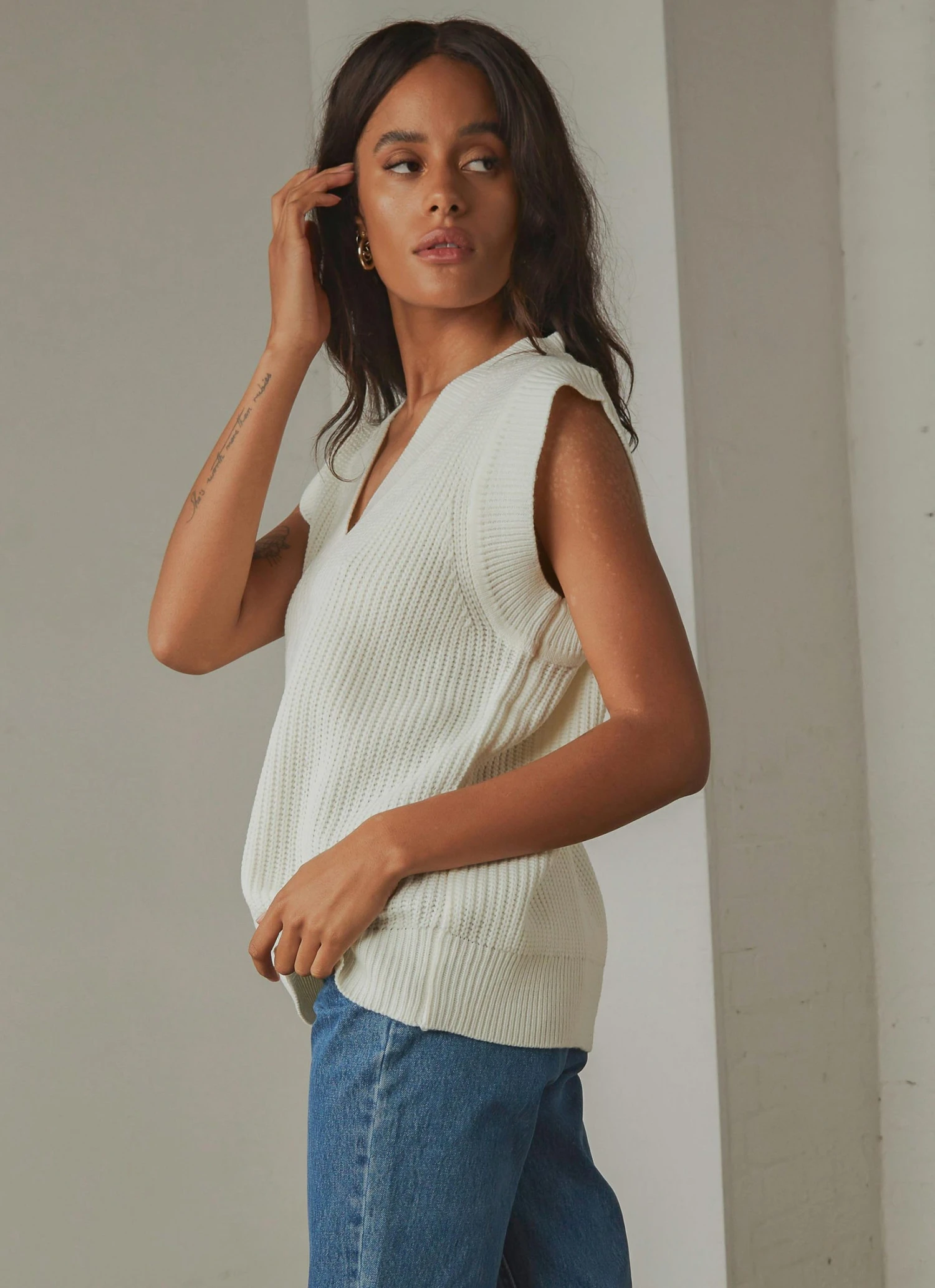 Peppermayo Everything About You Knit Vest - White 4 Peppermayo Everything About You Knit Vest - White