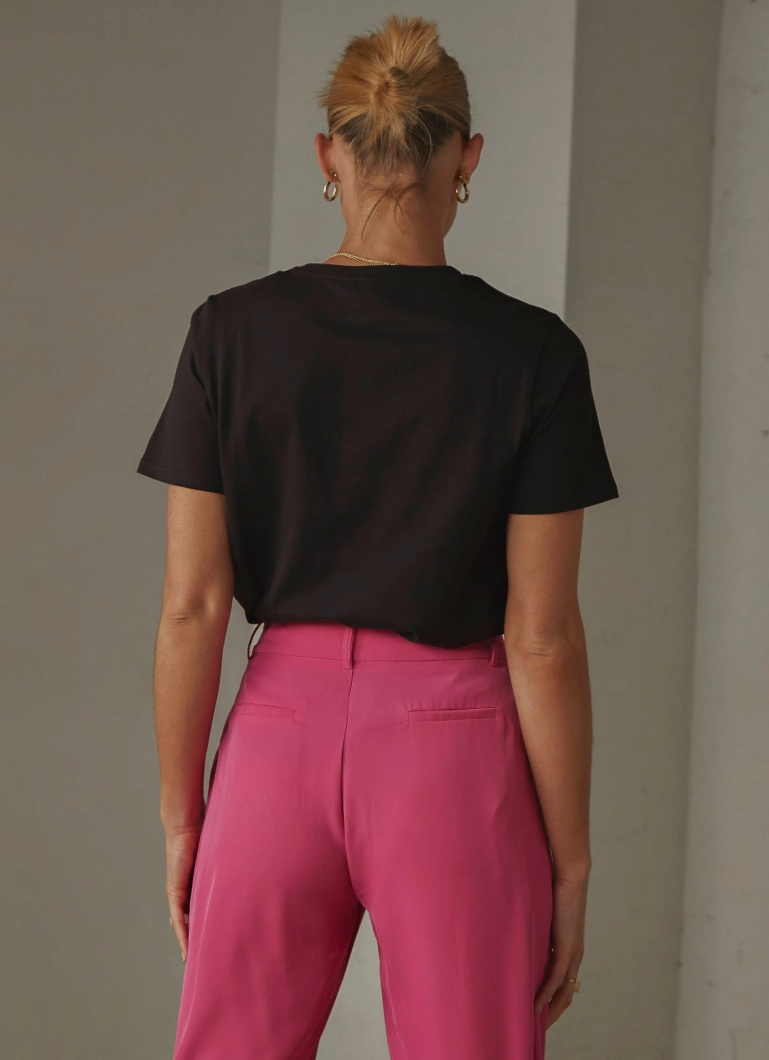 Huffer Stella Fairside Tee - Black New & Most Loved 5 Huffer Stella Fairside Tee - Black New & Most Loved