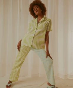 Peppermayo Exclusive New & Most Loved Feels Like Sunday Shirt - Lime Wave