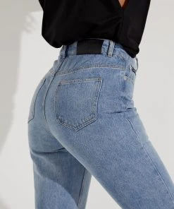 BY DYLN New Bottoms Harlow Mom Jean - Blue