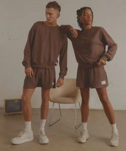 Vacancy Supply New & Most Loved The Essential Crew - Chocolate