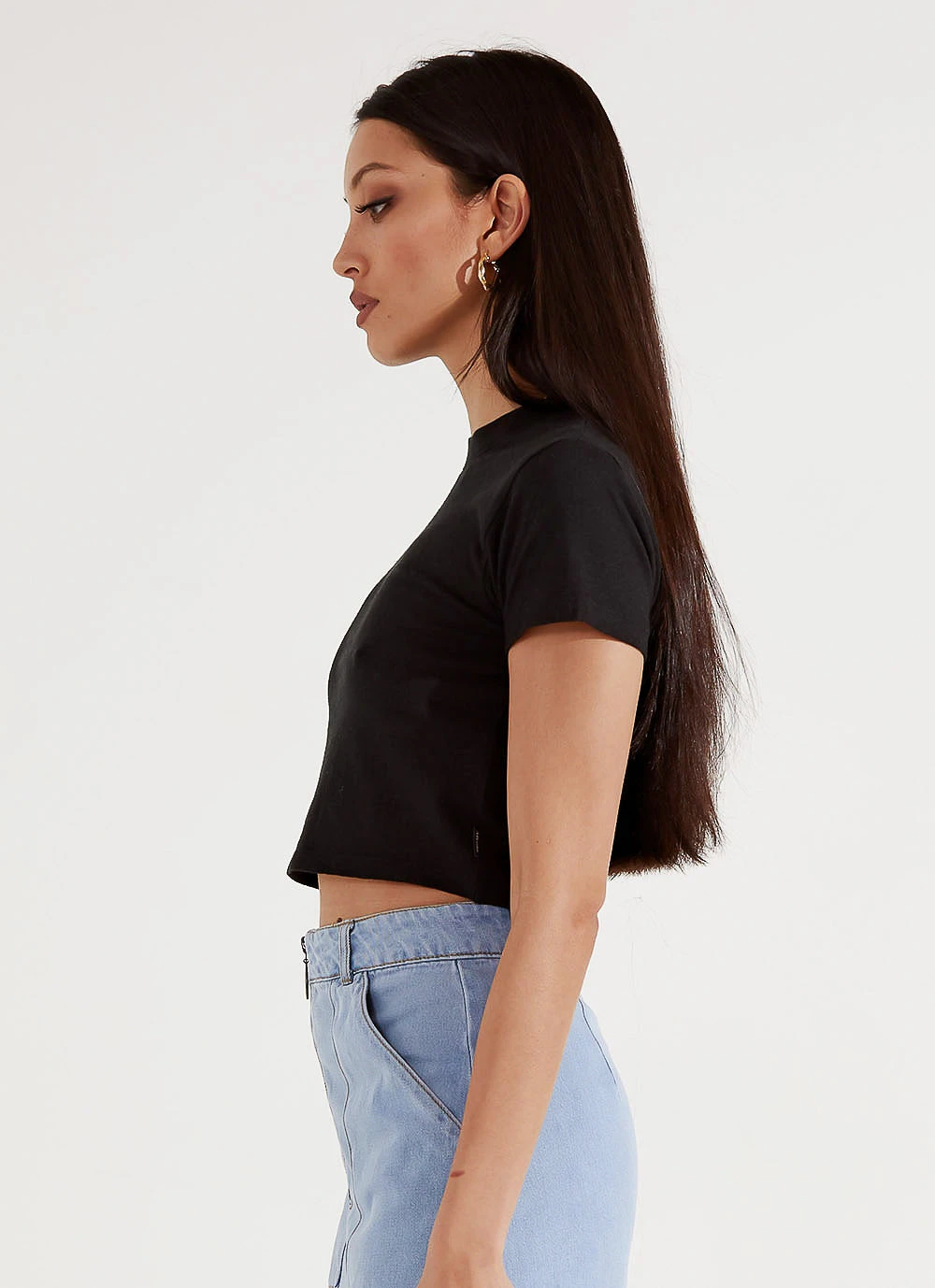 Afends New & Most Loved Rosa - Hemp Fitted Tee - Black 4 Afends New & Most Loved Rosa - Hemp Fitted Tee - Black