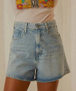 Levi's High Loose Short - One Time 7 Levi's High Loose Short - One Time