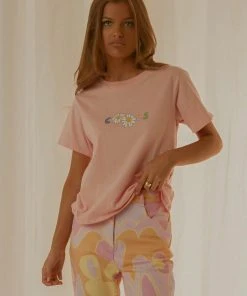 Cools Club Daisy Club Tee - Pink