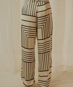 4th & Reckless New Bottoms Norma Trouser - Black And White 11 4th & Reckless New Bottoms Norma Trouser - Black And White