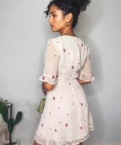 Finders Keepers Chi Chi Mini Dress - Vanilla Daisy 7 Finders Keepers Chi Chi Mini Dress - Vanilla Daisy