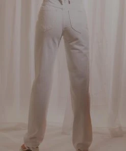 Rolla's New & Most Loved Classic Straight Jean - Vintage White