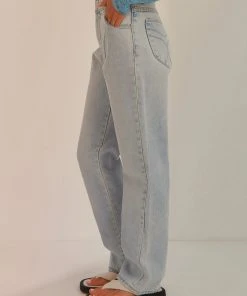 Rolla's New & Most Loved Original Straight Jean - Sunbleach 8 Rolla's New & Most Loved Original Straight Jean - Sunbleach