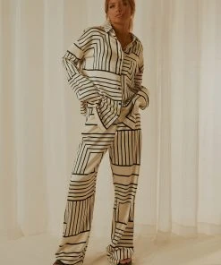 4th & Reckless New Bottoms Norma Trouser - Black And White 8 4th & Reckless New Bottoms Norma Trouser - Black And White