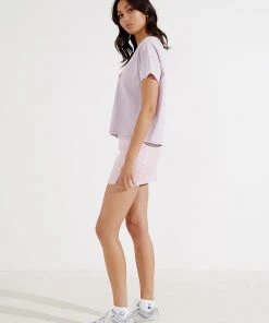 Levi's New & Most Loved Graphic Varsity Tee Serif - Lavender Frost