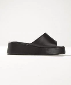 Cult Avenue New & Most Loved Ambrose Mule - Black